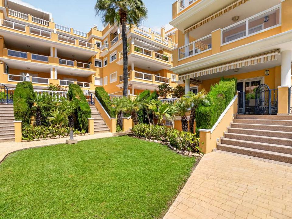 Lejlighed i Cabo Roig, Alicante - foto 4