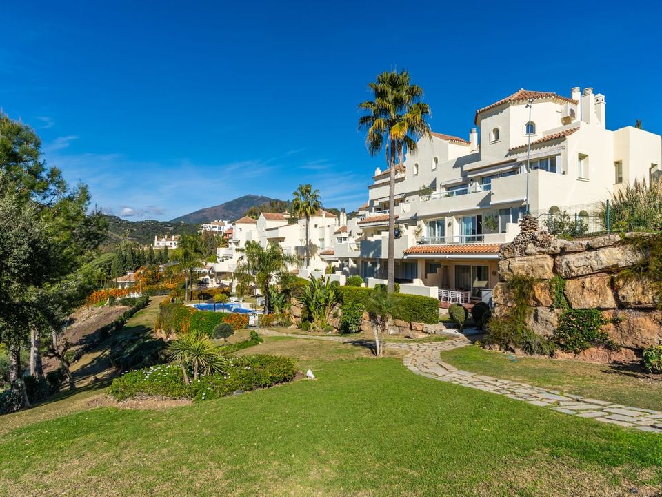 Lejlighed i Benahavis, Malaga - foto 1