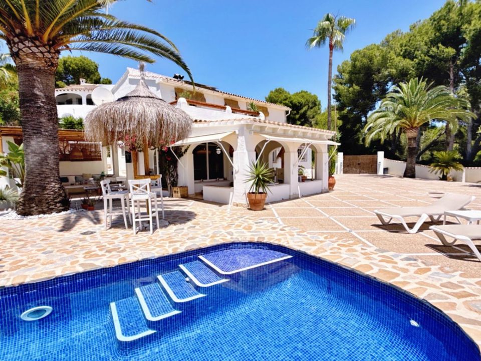 Villa en Moraira, Alicante - foto 1