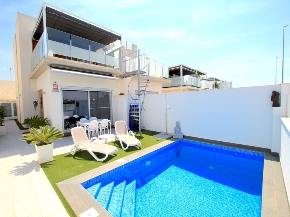 Villa i Daya Vieja, Alicante - foto 1