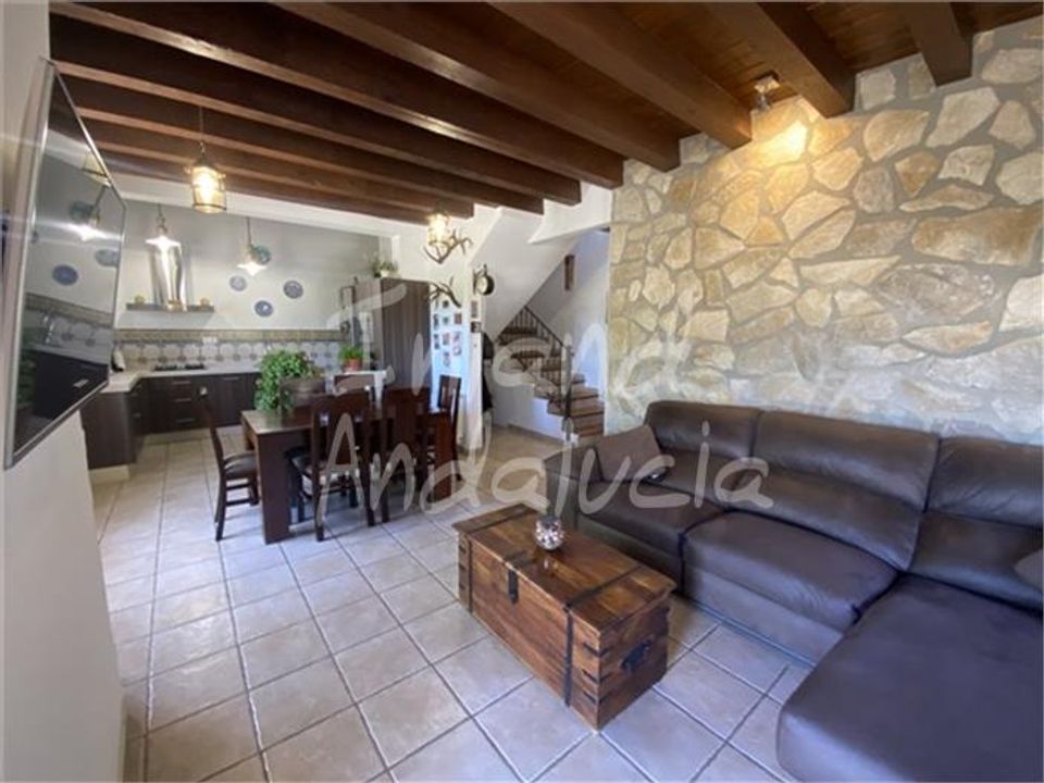 Cortijo en Alcala La Real, Jaen - foto 3