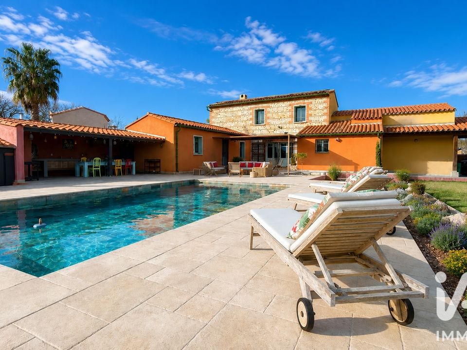 Villa in Ortaffa, Pyrenees-Orientales - foto 2