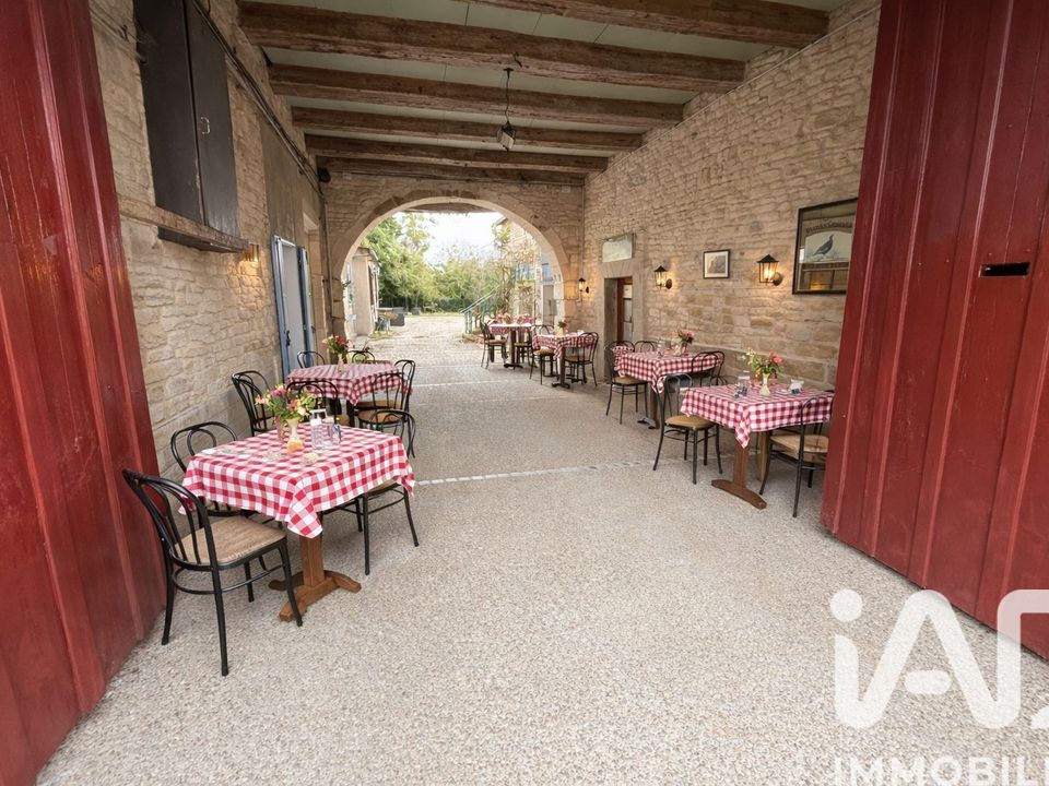 Erhvervsejendom i Villefagnan, Charente - foto 2