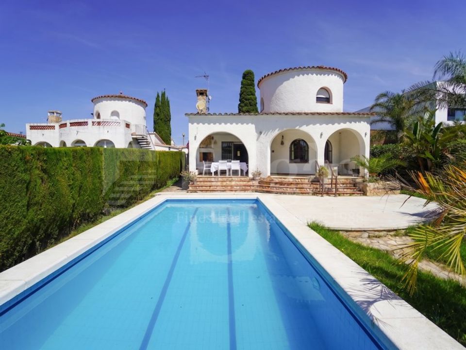 Villa i Empuriabrava, Gerona - foto 2