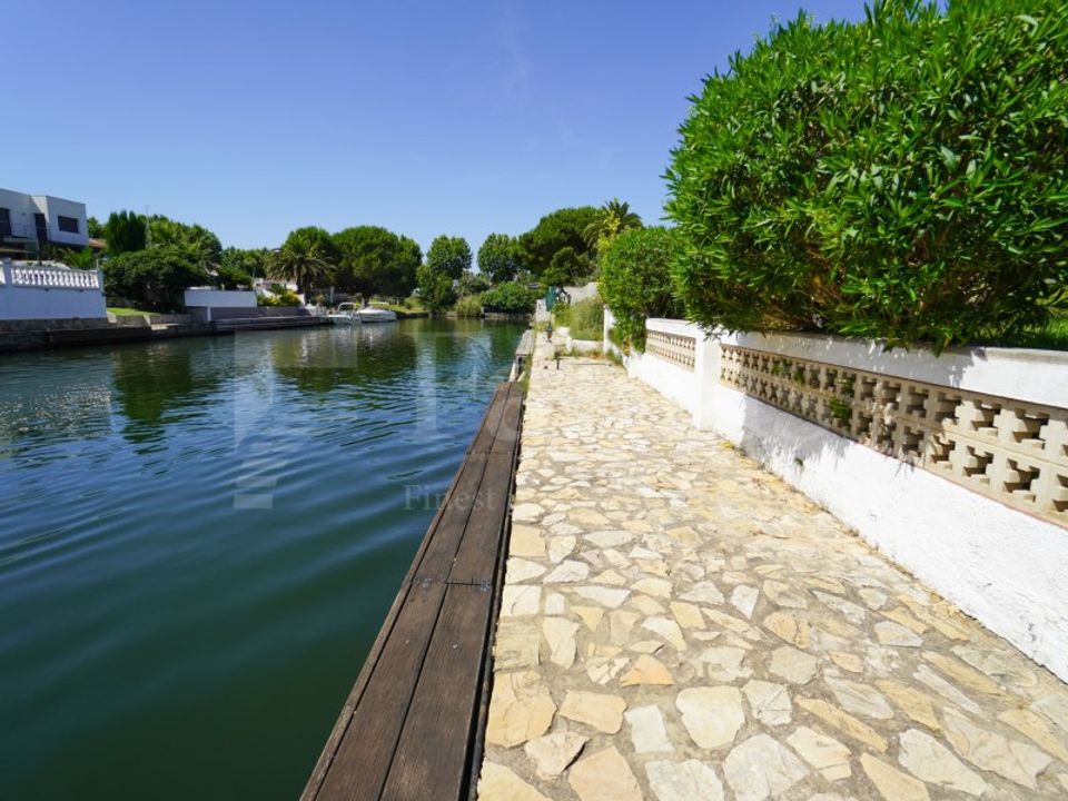 Villa i Empuriabrava, Gerona - foto 4