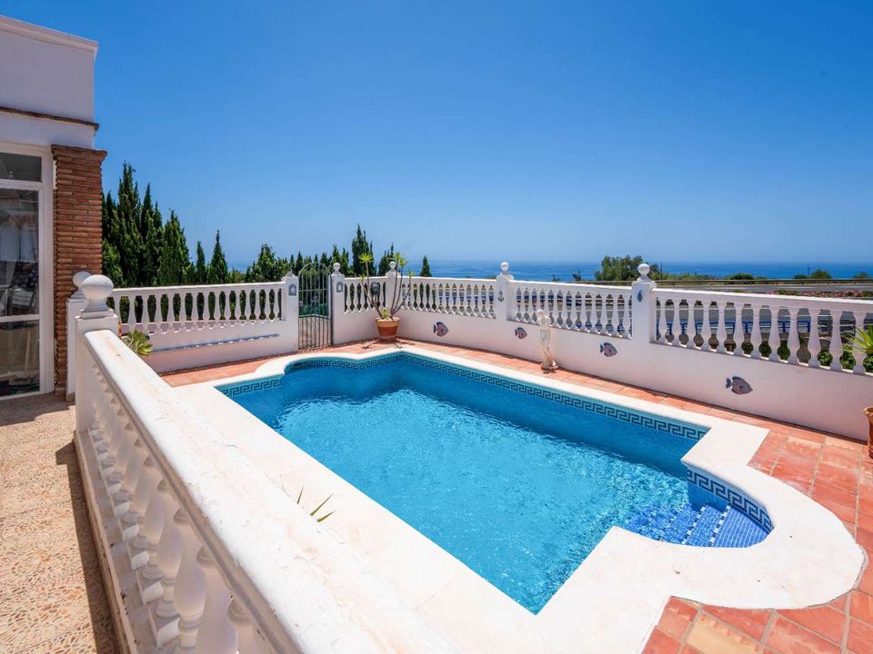 Villa i Nerja, Malaga - foto 3