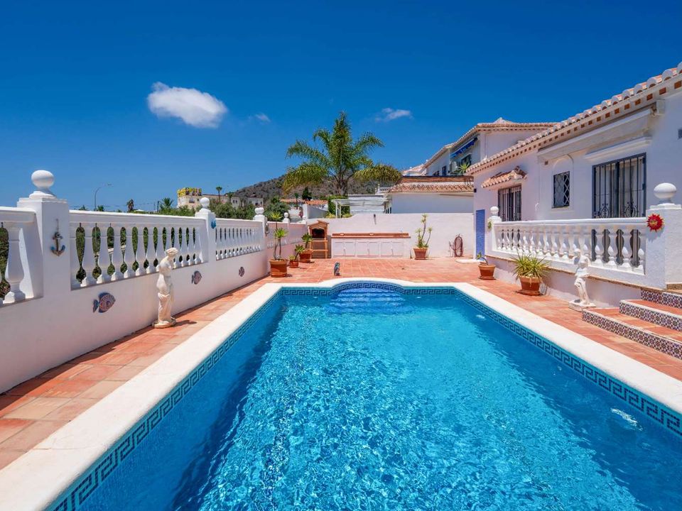Villa i Nerja, Malaga - foto 5