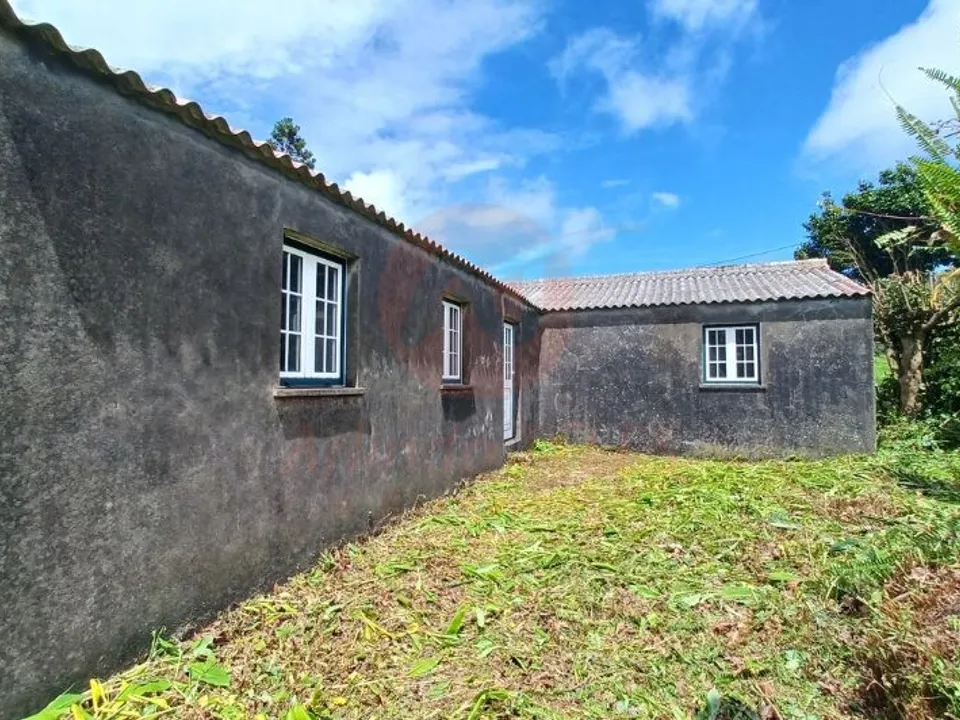 Casa de pueblo en Velas, Sao Jorge - foto 3