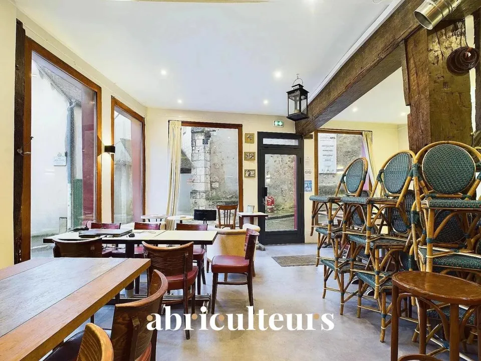 Erhvervsejendom i Chartres, Eure-et-Loir - foto 1