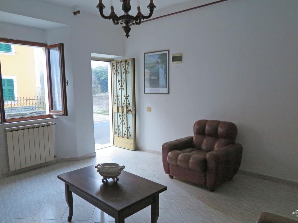 Casa adossada a Fivizzano, Massa and Carrara - foto 5