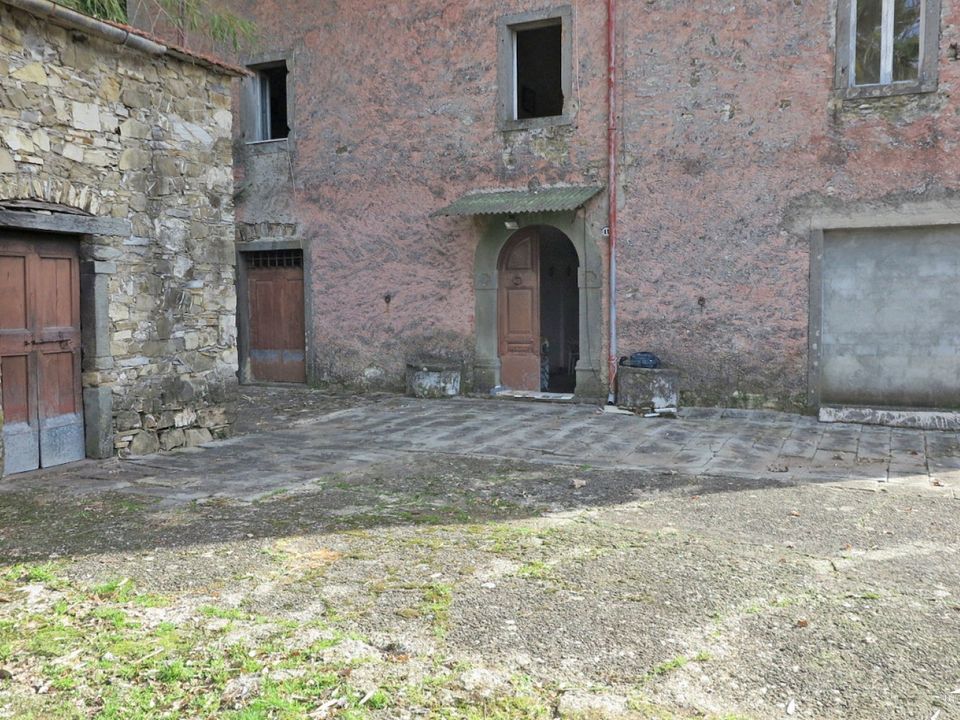 Propriedade comercial em Comano, Massa and Carrara - foto 3