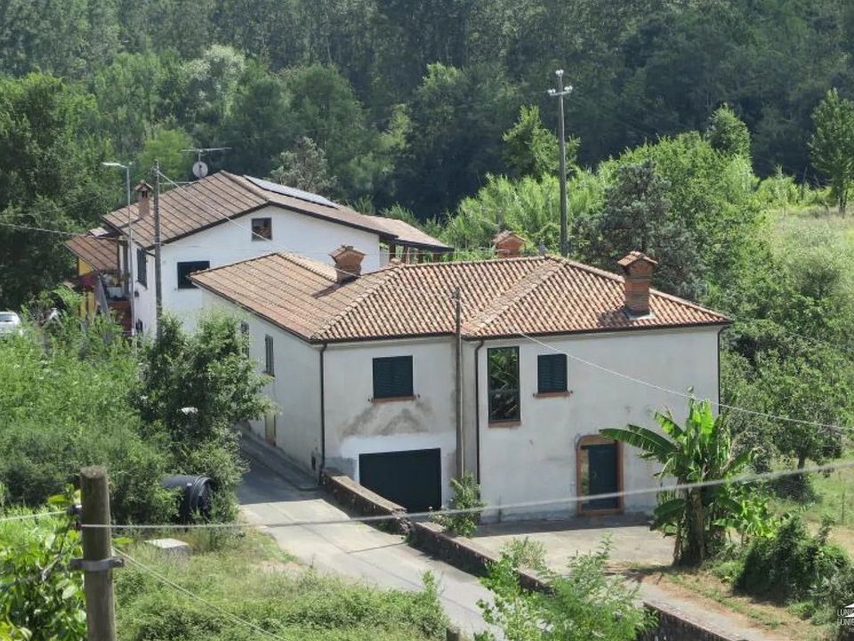Villa i Aulla, Massa and Carrara - foto 1