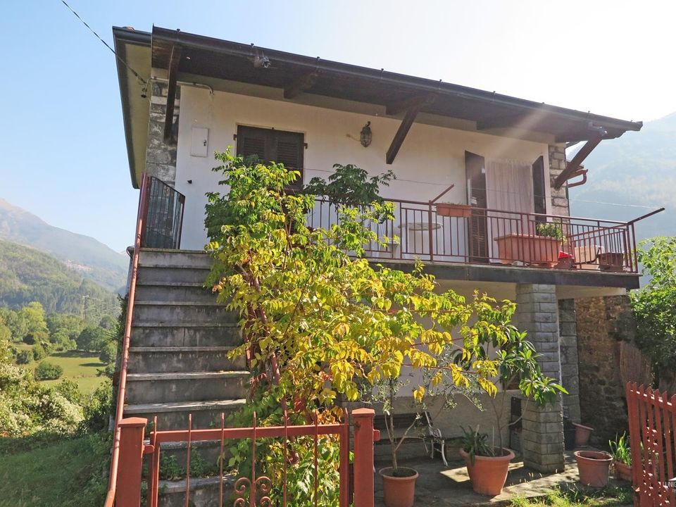 Villa em Comano, Massa and Carrara - foto 2