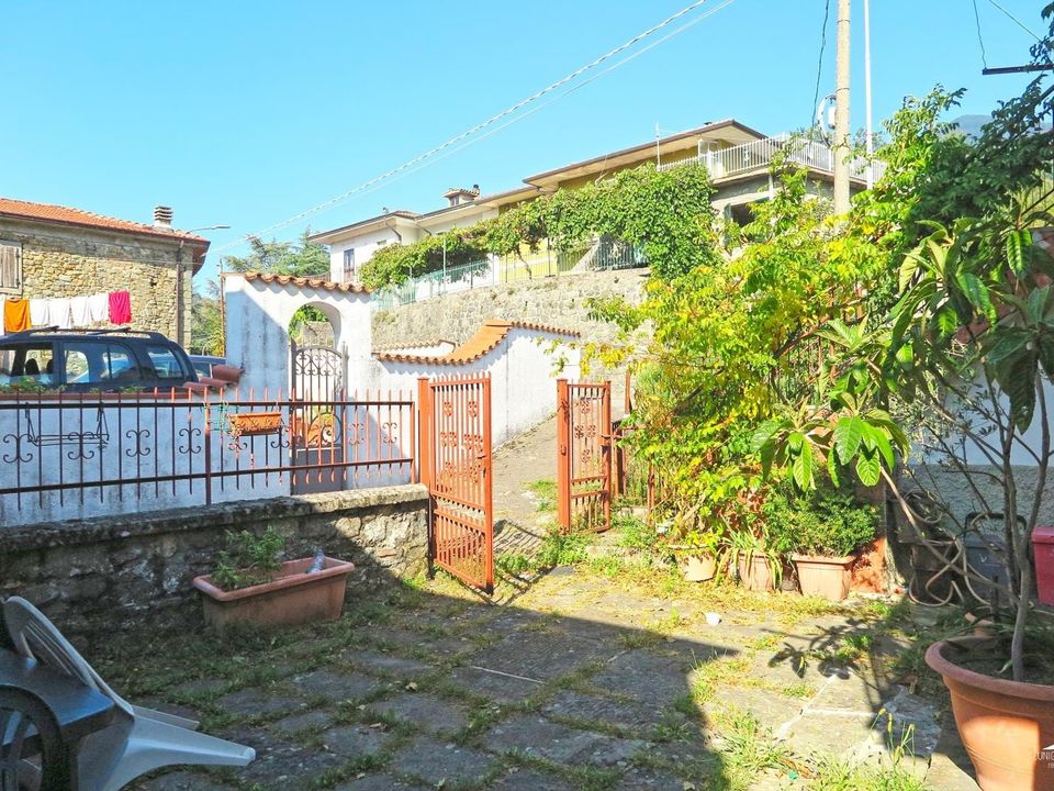 Villa em Comano, Massa and Carrara - foto 4
