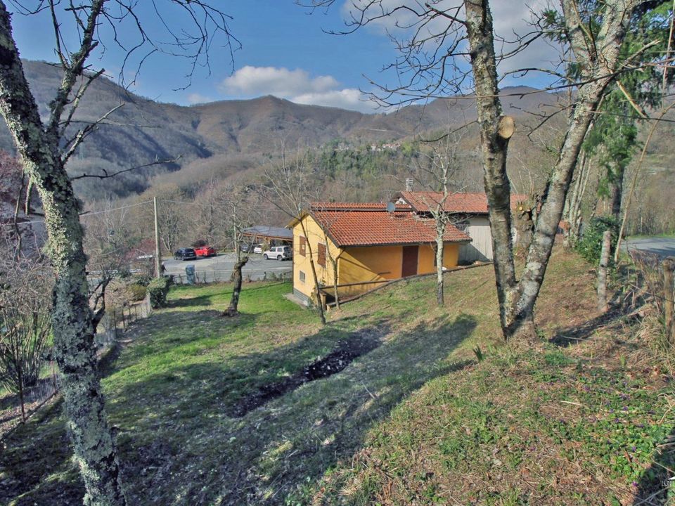 Villa - Fivizzano, Massa and Carrara - photo 3