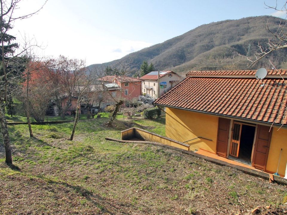 Villa - Fivizzano, Massa and Carrara - photo 5