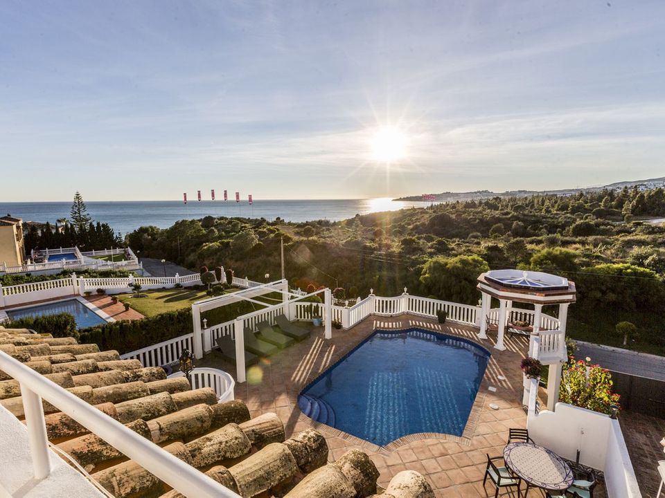 Villa i El Chaparral, Malaga - foto 2