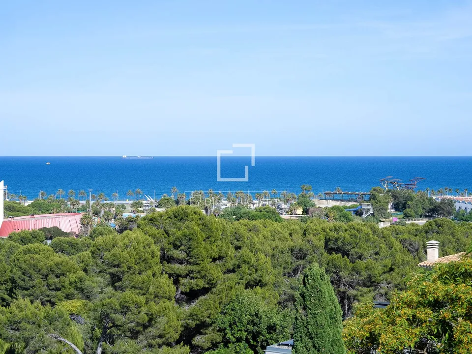 Villa en Salou, Tarragona - foto 1
