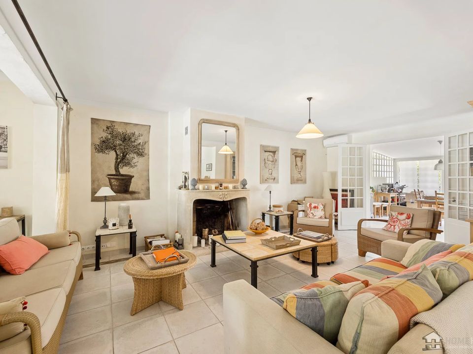 Villa a Antibes, Alpes-Maritimes - foto 2