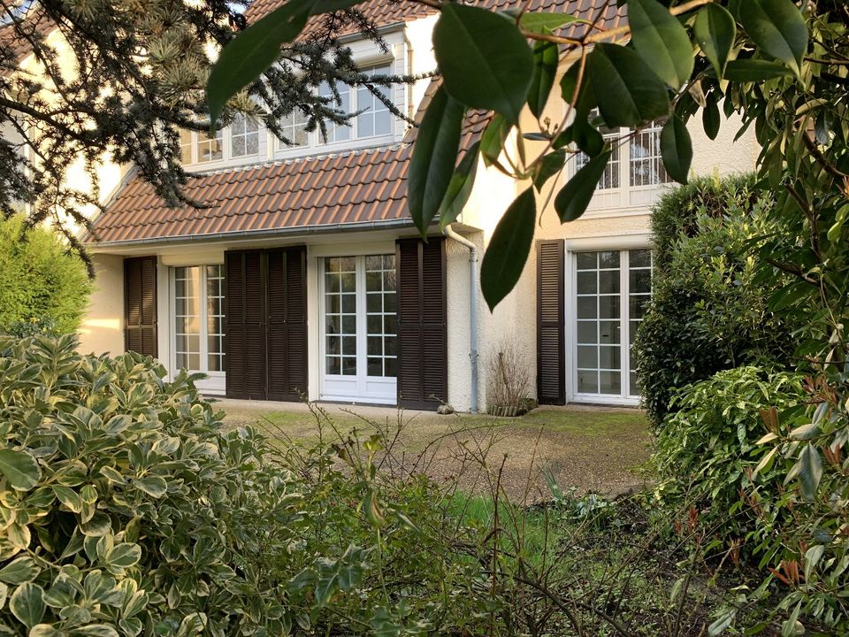 Villa i Breuillet, Essonne - foto 1