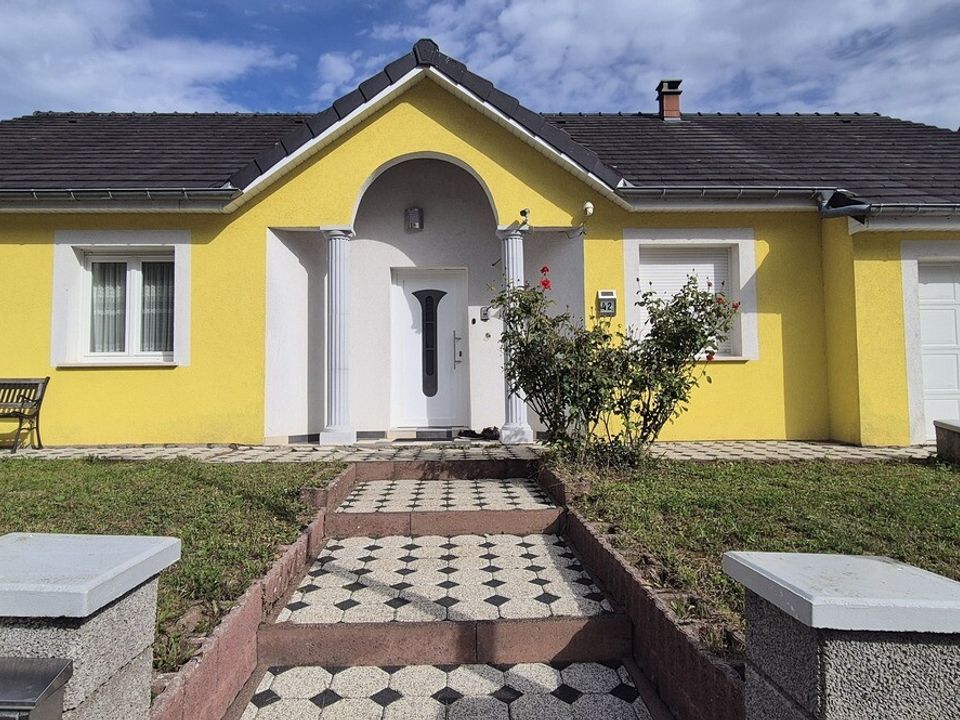 Villa in Forbach, Moselle - foto 1