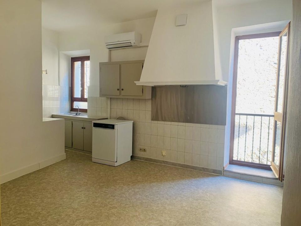 Dorpshuis in Vinca, Pyrenees-Orientales - foto 2