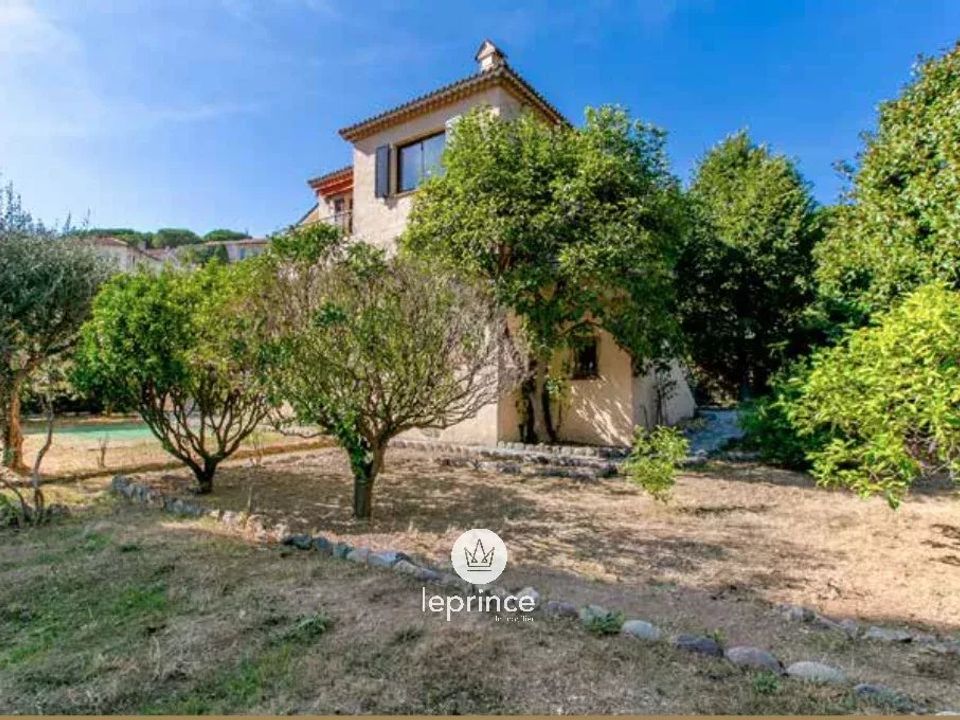 Villa i Villefranche-sur-Mer, Alpes-Maritimes - foto 1