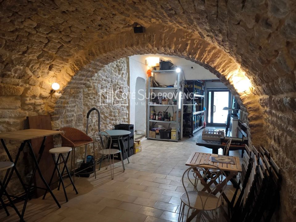 Erhvervsejendom i L'Isle-sur-la-Sorgue, Vaucluse - foto 4