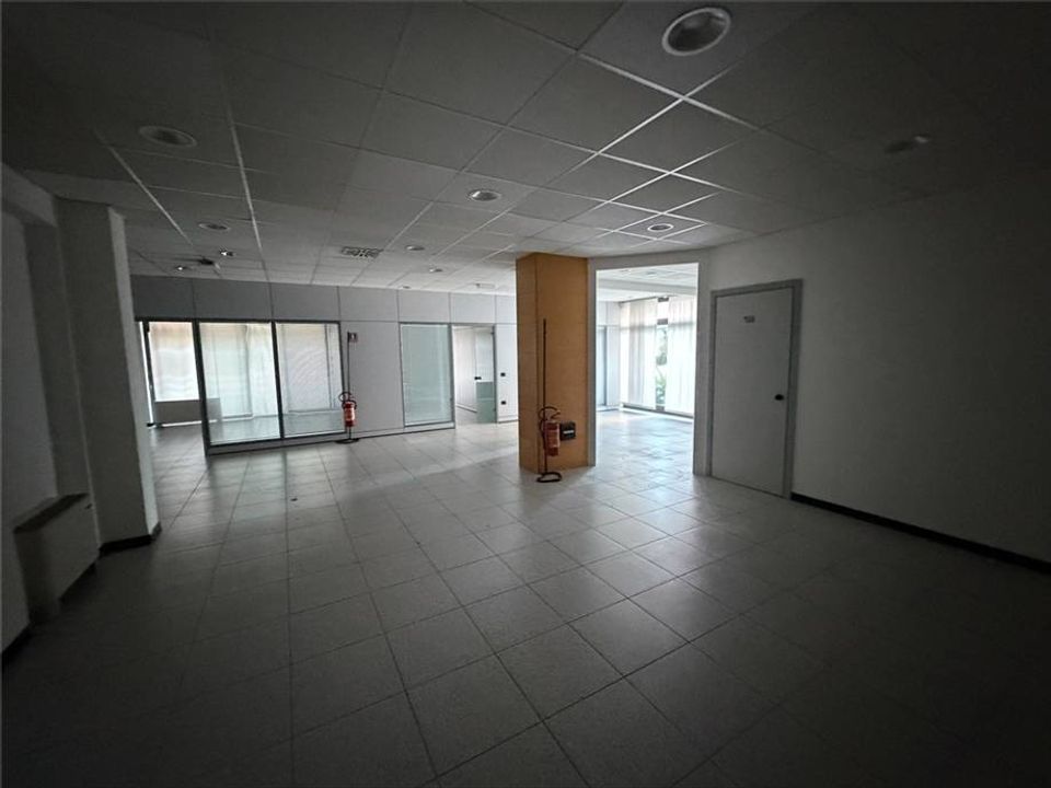 Erhvervsejendom i Pescara, Pescara - foto 5