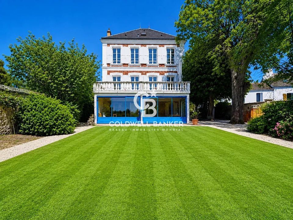 Villa i Saint-Germain-lès-Corbeil, Essonne - foto 1
