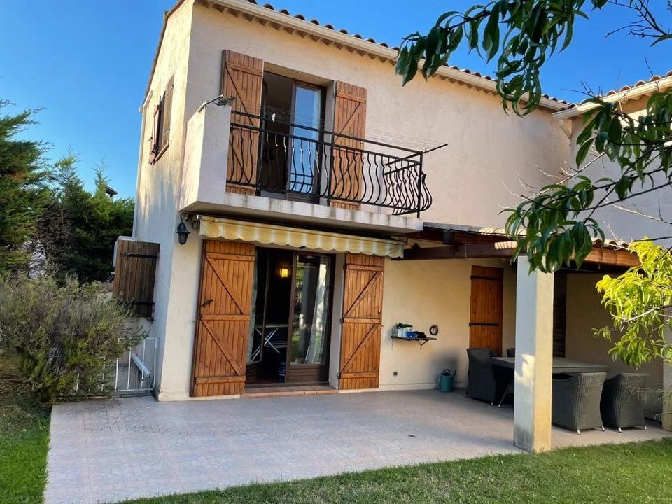 Villa i Cagnes-sur-Mer, Alpes-Maritimes - foto 1