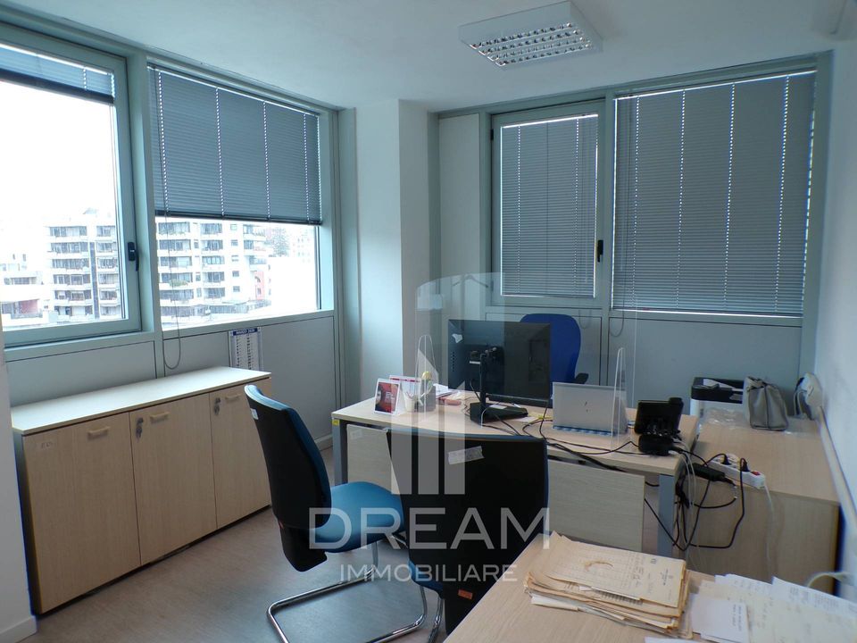 Commercial property in Cagliari, Cagliari - photo 2