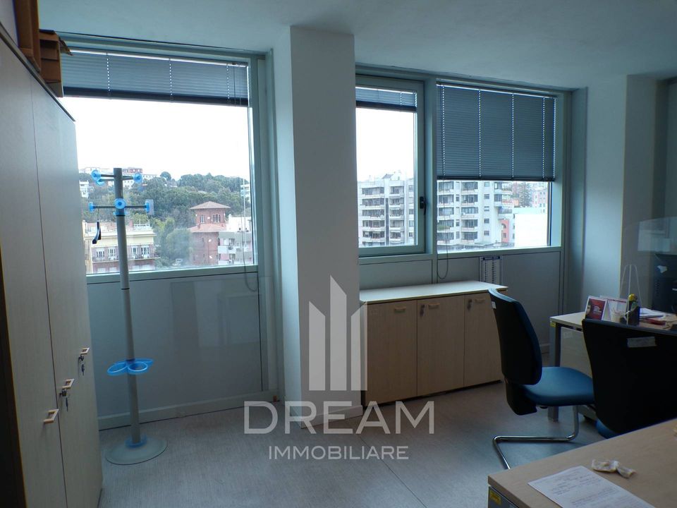 Commercial property in Cagliari, Cagliari - photo 5