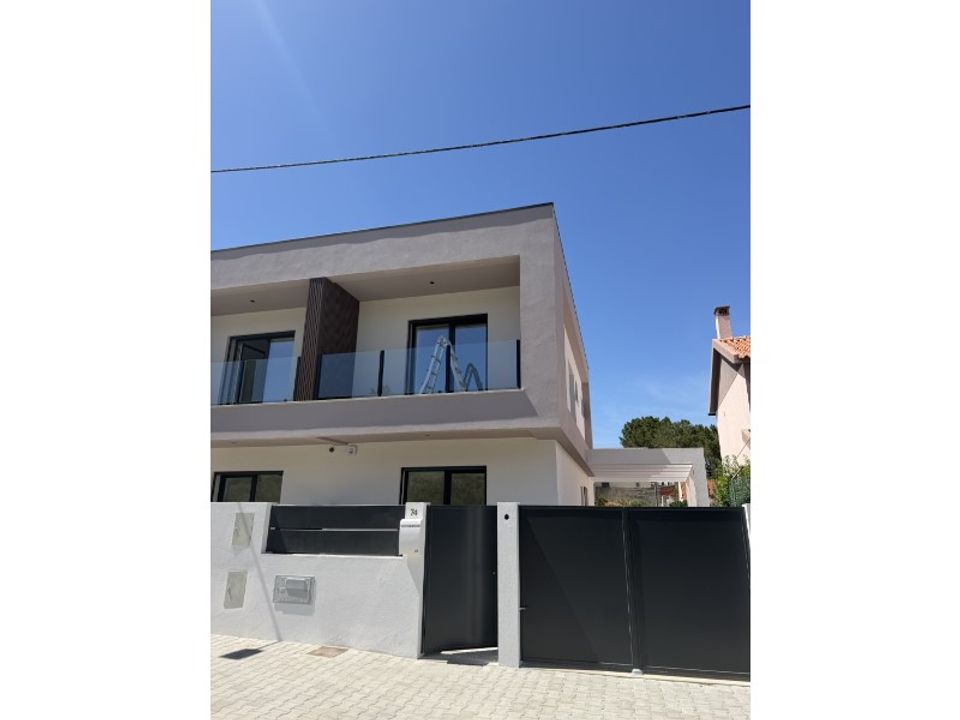Byhus i Fernao Ferro, Setubal - foto 1