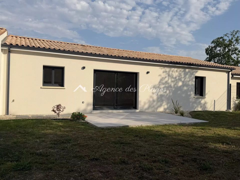 Villa in Semussac, Charente-Maritime - photo 1