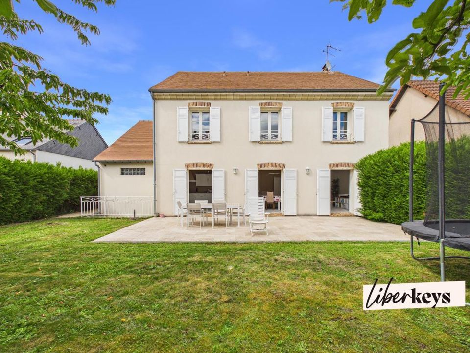 Willa: Les Clayes-Sous-Bois, Yvelines – zdjęcie 1