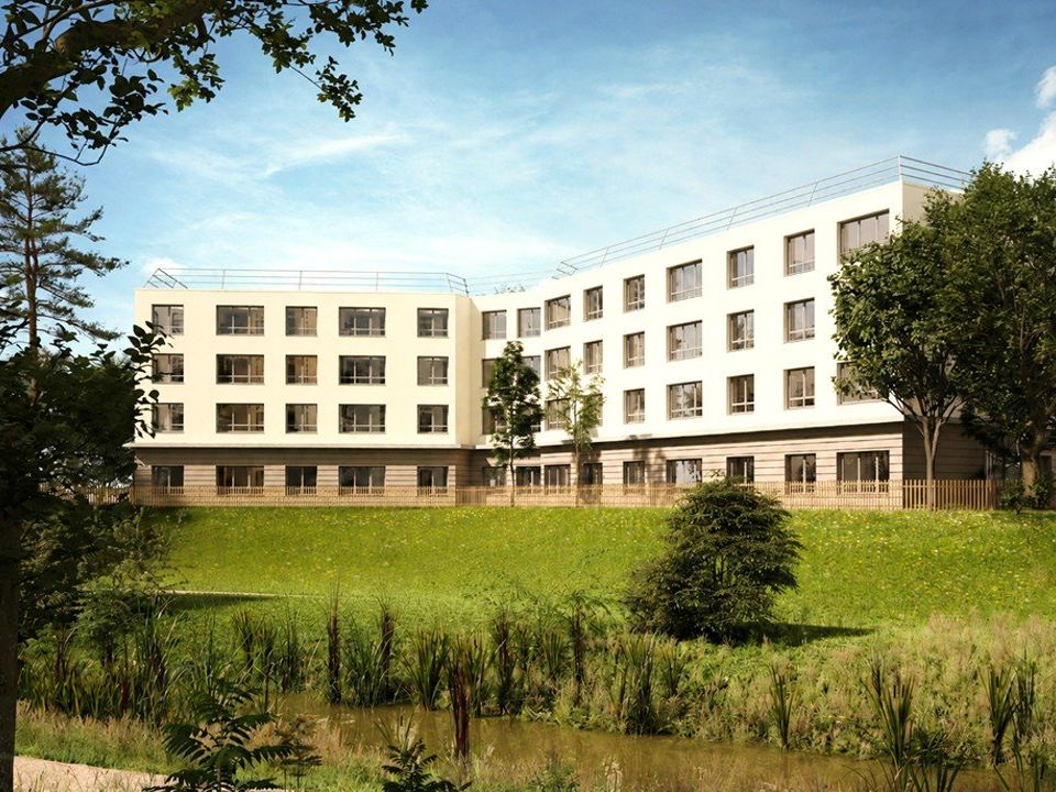 Erhvervsejendom i Gif-sur-Yvette, Essonne - foto 1