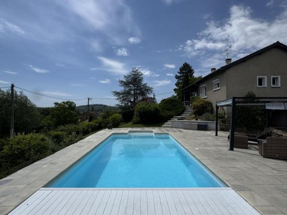 Villa a Bage-Dommartin, Ain - foto 1