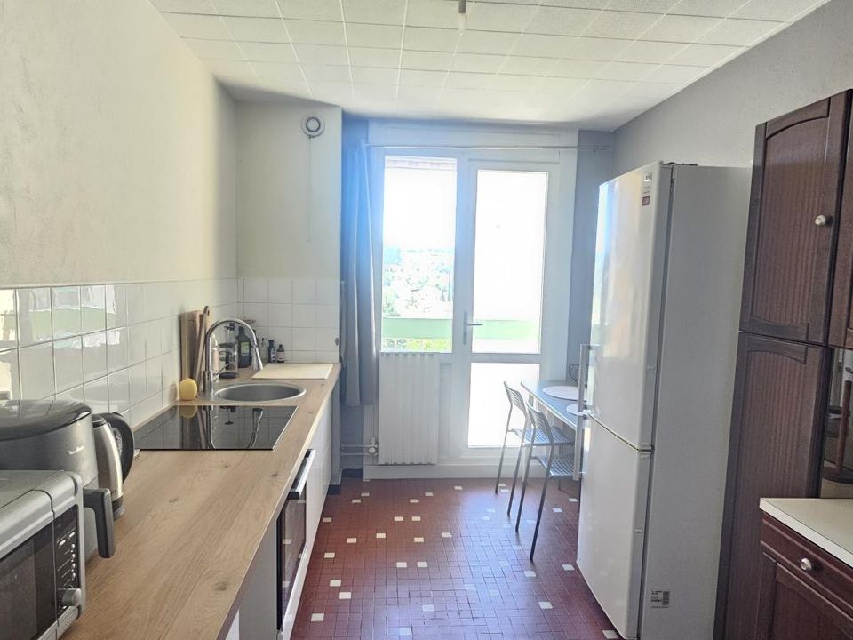 Wohnung in Saint-Genis-Laval, Rhone - Foto 1