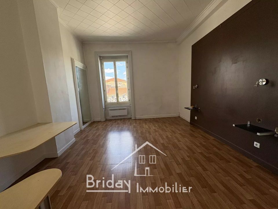 Appartement - Saint-Symphorien-d'Ozon, Rhone - photo 2
