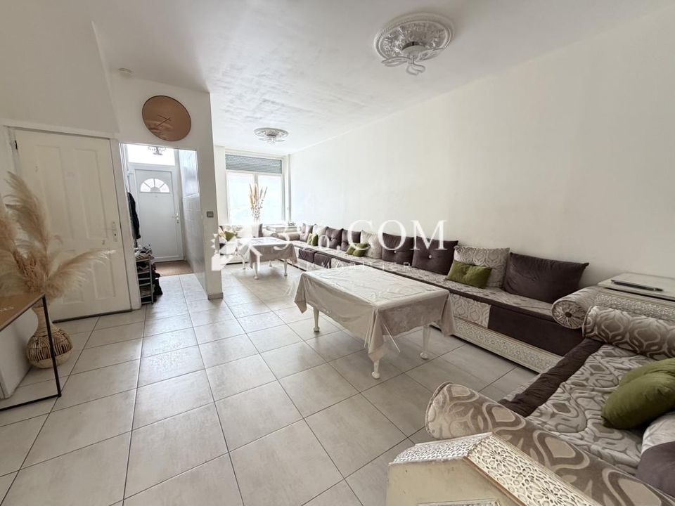 Villa i Tourcoing, Nord - foto 1