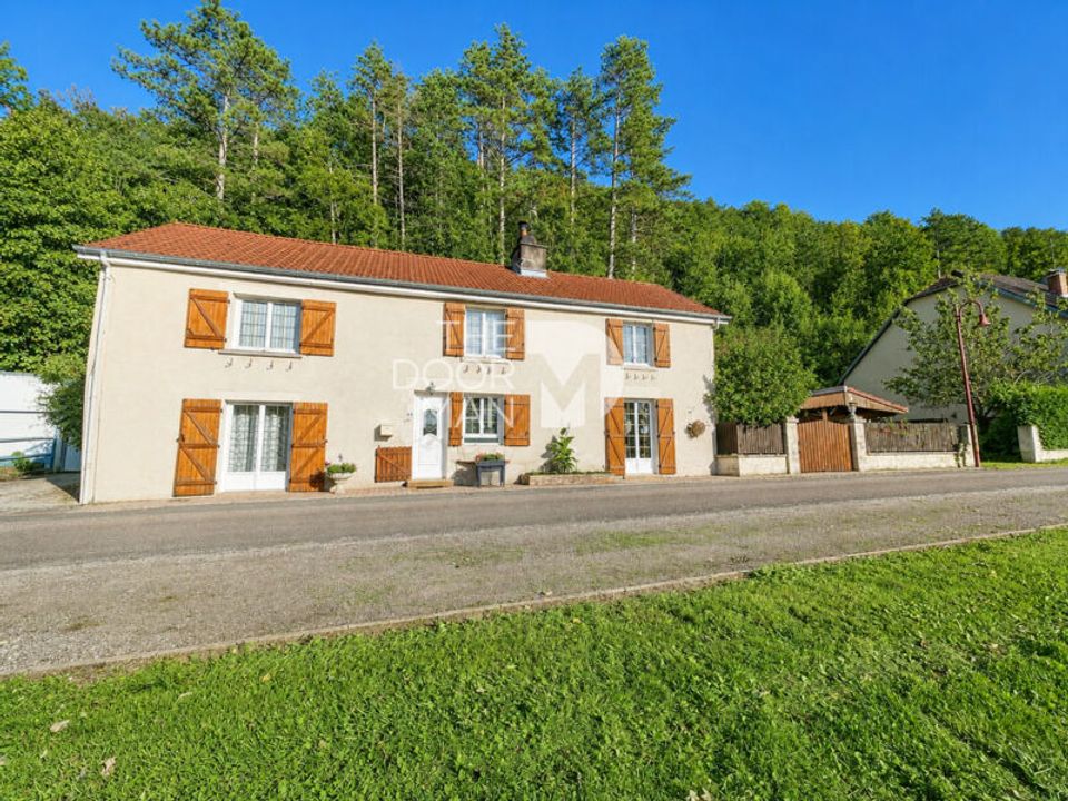 Villa in Condes, Haute-Marne - foto 1