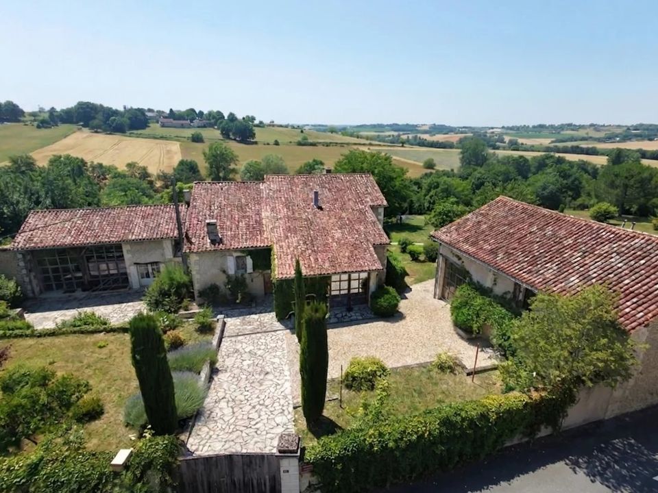 Villa en Bertric-Buree, Dordogne - foto 1