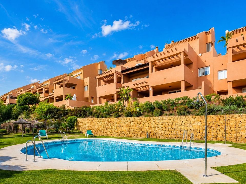 Lägenhet i Elviria, Malaga - foto 1