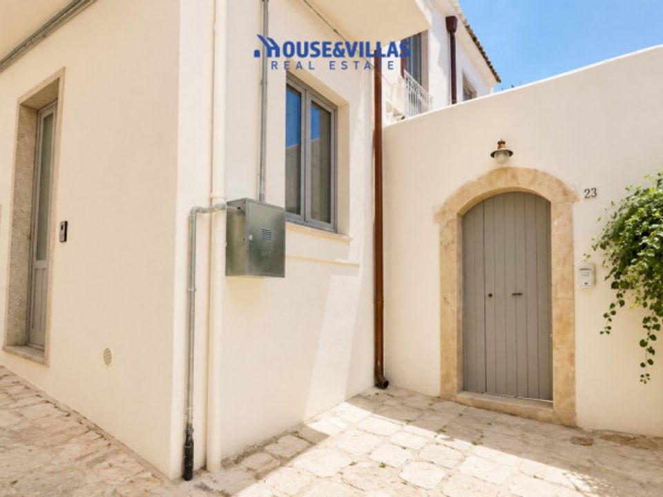 Villa en Noto, Siracusa - foto 1