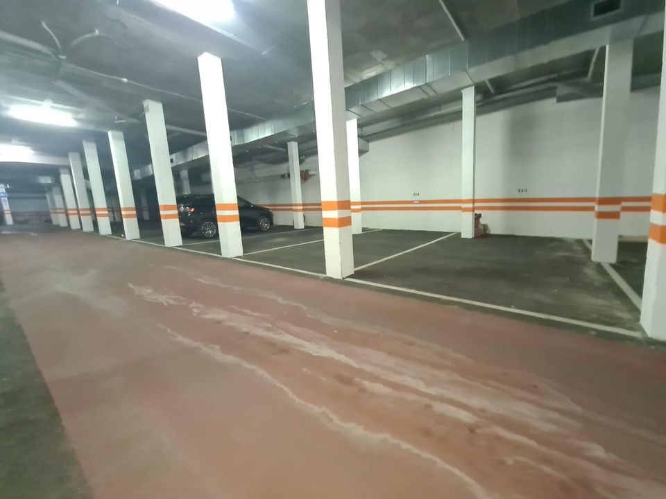 Garage i Los Arenales Del Sol, Alicante - foto 2