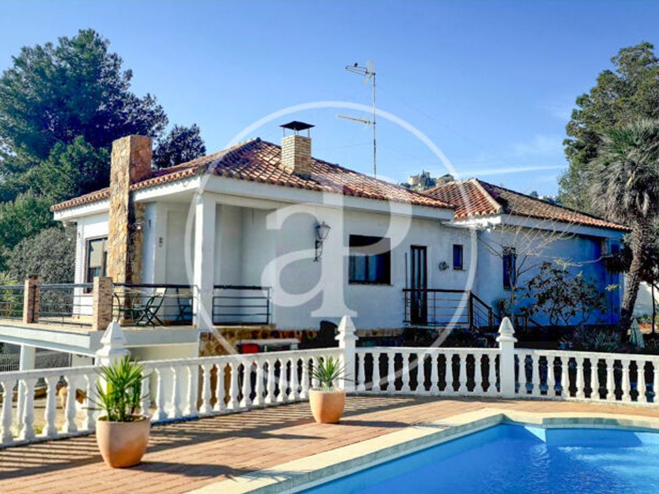 Villa i Chiva, Valencia - bilde 1