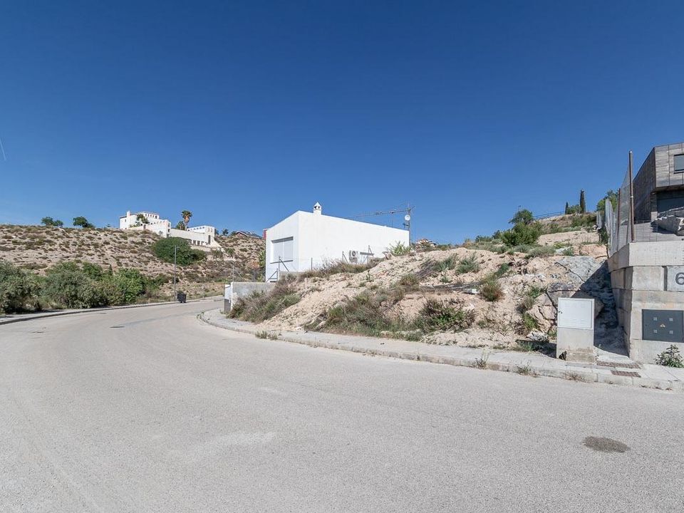 Helårsgrund i La Zubia, Granada - foto 3