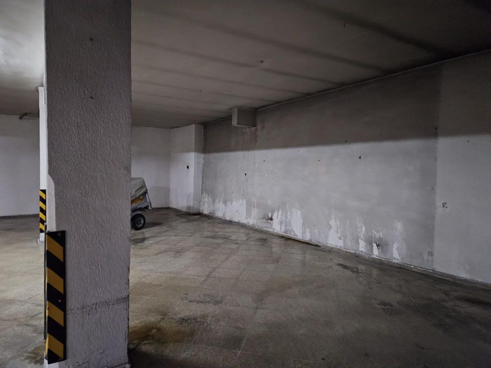 Parkeringsplads i Granada, Granada - foto 4