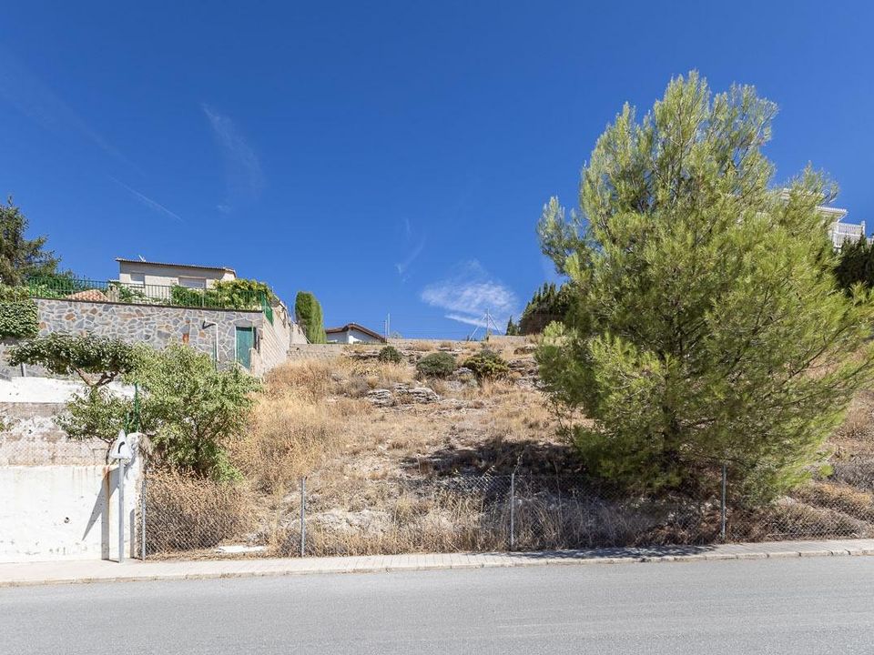 Helårsgrund i La Zubia, Granada - foto 4